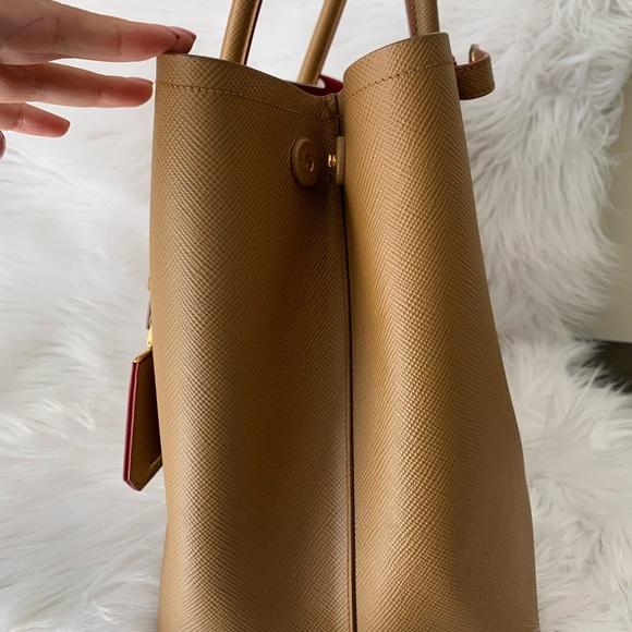 Prada Cuir Double Bag- Saffiano Caramel Leather - Picture 9 of 16